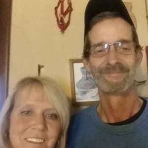 Meet your Posher, Sharon-rob